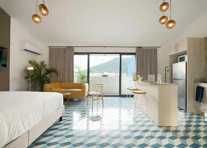 Fancy Loft In Santa Ana